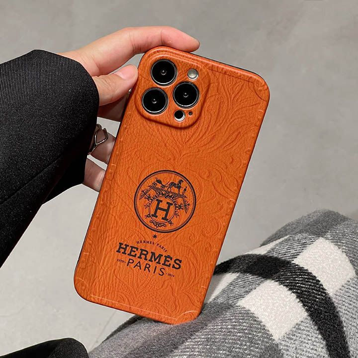 Hermes iPhone15 Plusケース 芸能人愛用