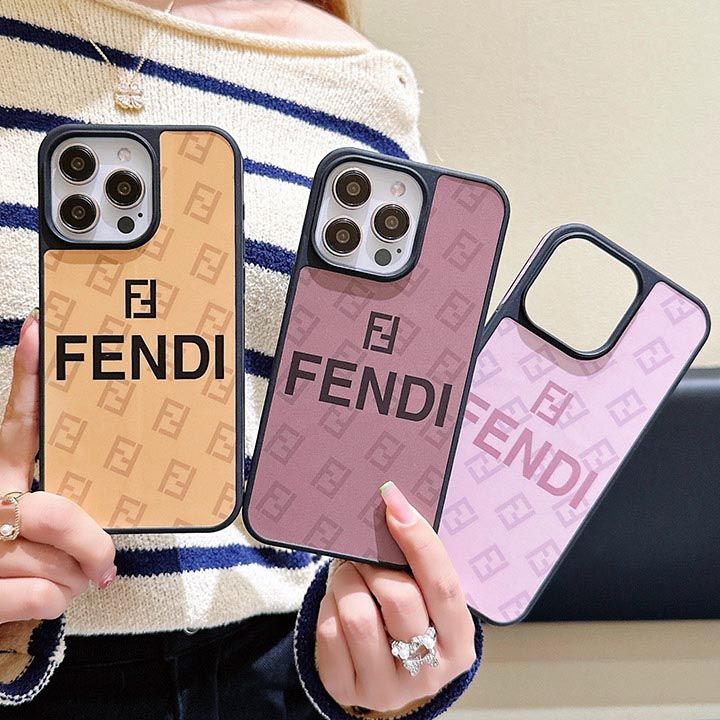 ハイブランド fendi フェンディ アイフォン 15 カバー